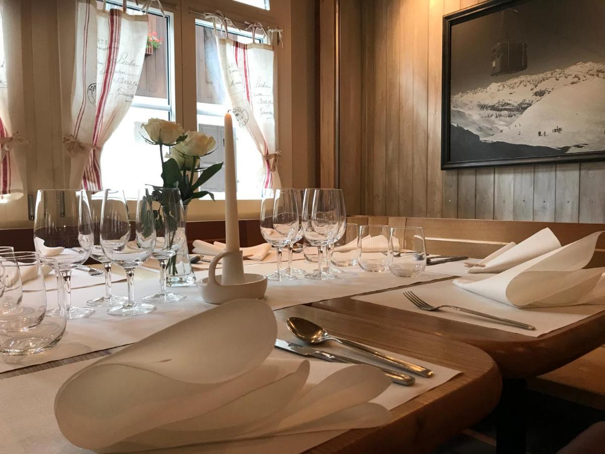 Gasthaus Tell Андермат Екстериор снимка